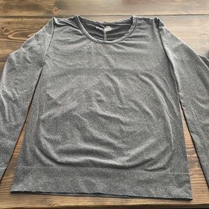 ZYIA Black Heather Performance Long sleeve shirt